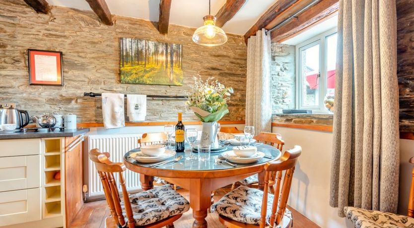 Photo of 2 Bed in Menheniot