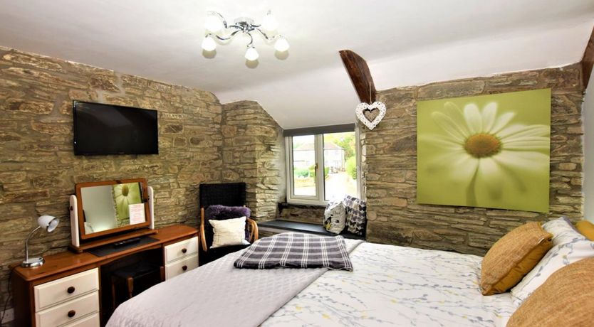 Photo of 2 Bed in Menheniot