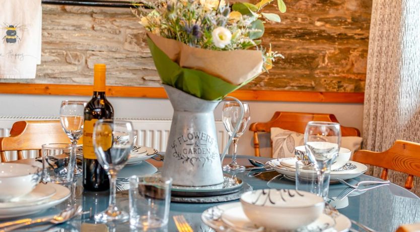 Photo of 2 Bed in Liskeard