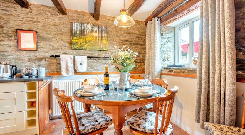 Photo of 2 Bed in Liskeard