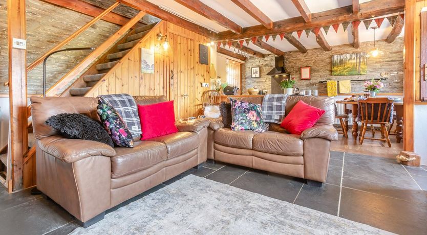 Photo of 2 Bed in Liskeard
