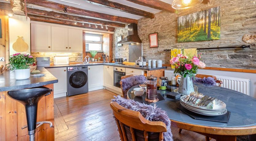 Photo of 2 Bed in Liskeard