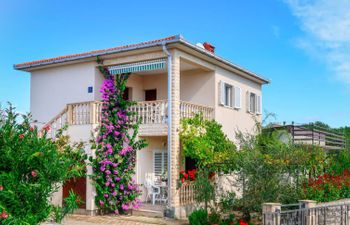 Andjelka Holiday Home