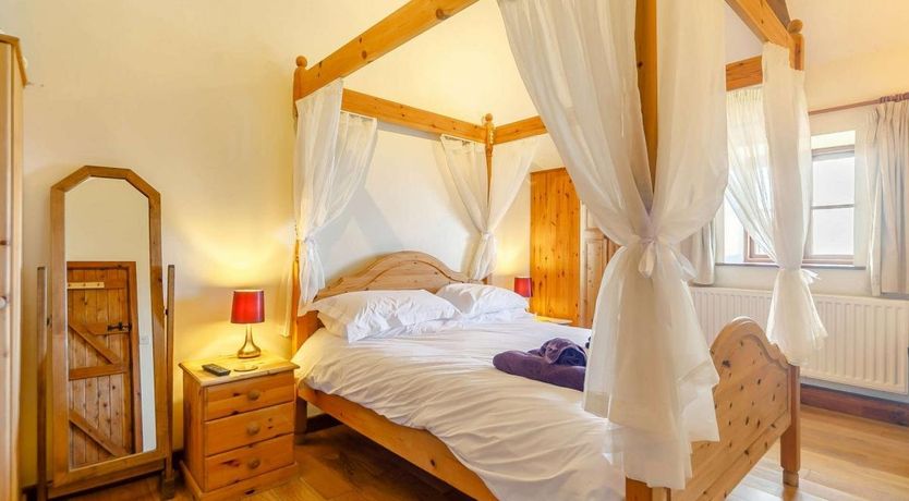 Photo of 1 Bed in St Buryan