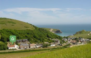 in Lulworth (CHRIC) Holiday Cottage