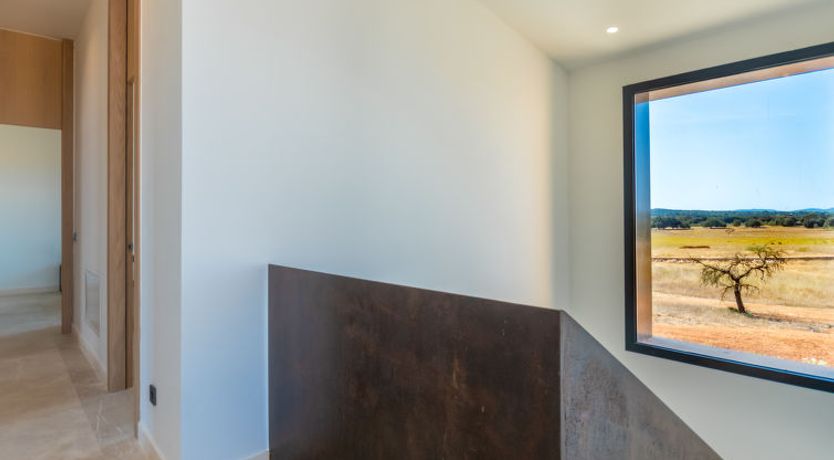 Photo of Can Navarro