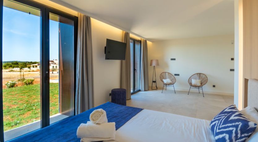 Photo of Can Navarro