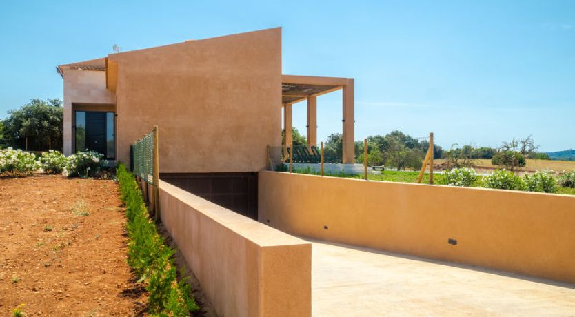 Photo of Can Navarro