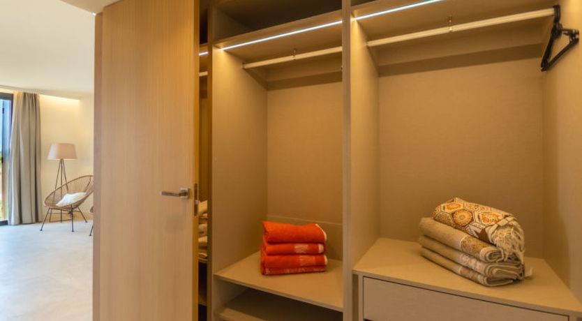 Photo of Can Navarro