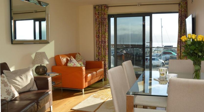 Photo of 2 Bed in West Bay