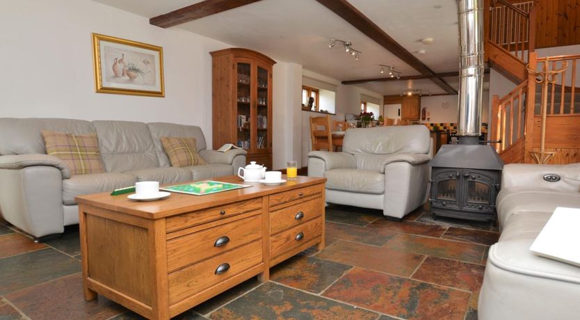 Photo of 4 Bed in Sherborne