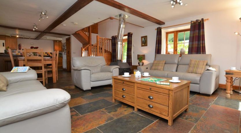 Photo of 4 Bed in Sherborne