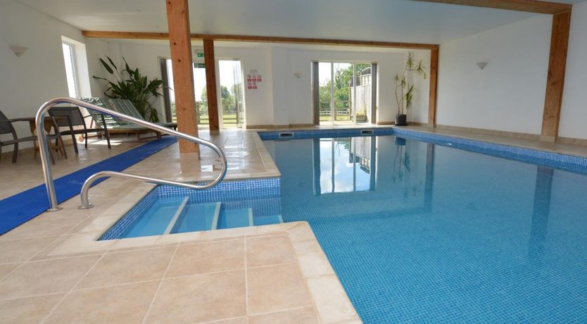 Photo of 4 Bed in Sherborne