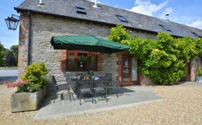 Photo of 4 Bed in Sherborne