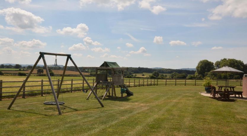 Photo of 3 Bed in Sherborne