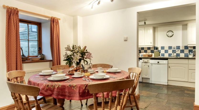 Photo of 3 Bed in Sherborne