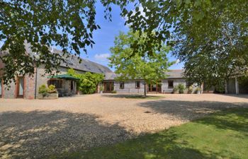 in Folke (FOLWR) Holiday Cottage