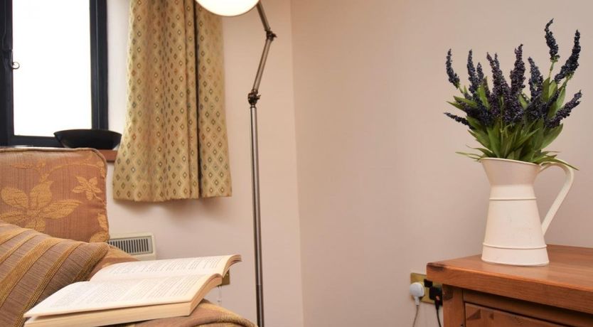 Photo of 2 Bed in Shebbear