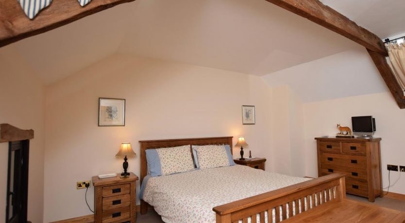 Photo of 2 Bed in Shebbear