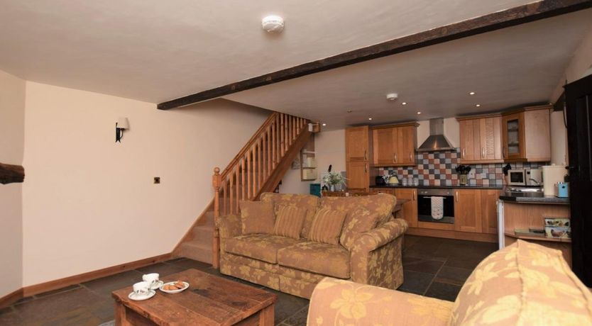 Photo of 2 Bed in Shebbear