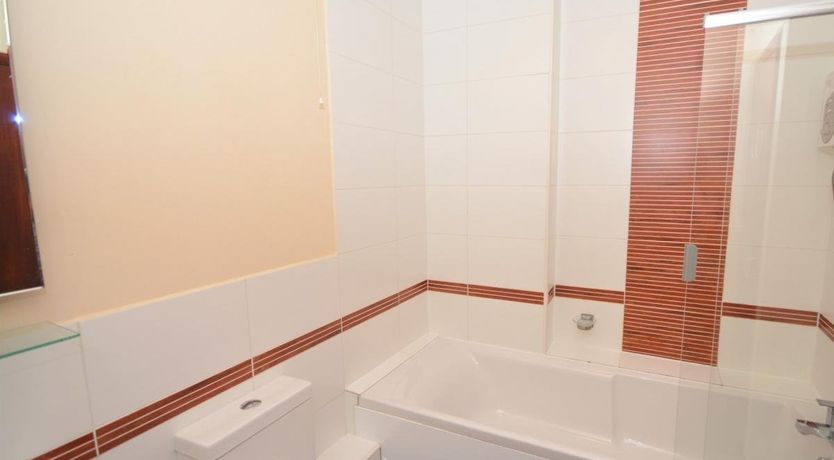 Photo of 2 Bed in Brixham