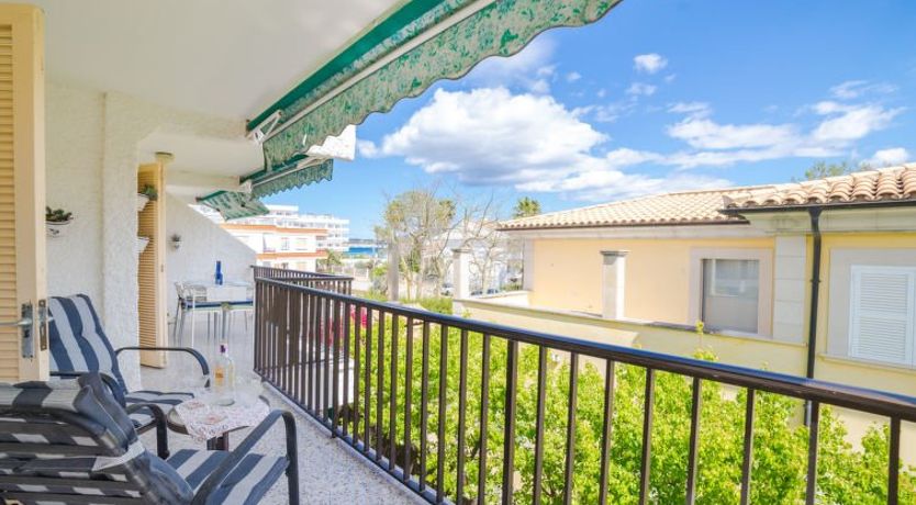 Photo of Los Girasoles