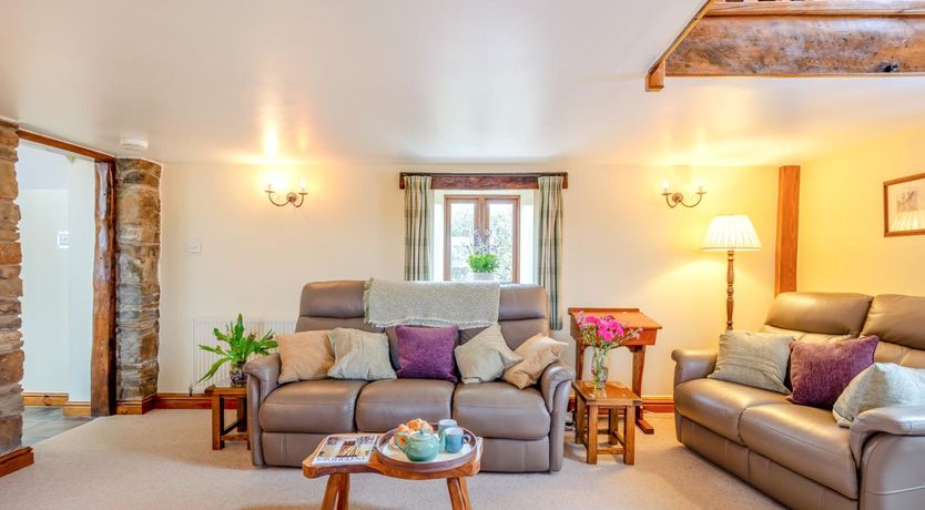 Photo of 3 Bed in Torrington