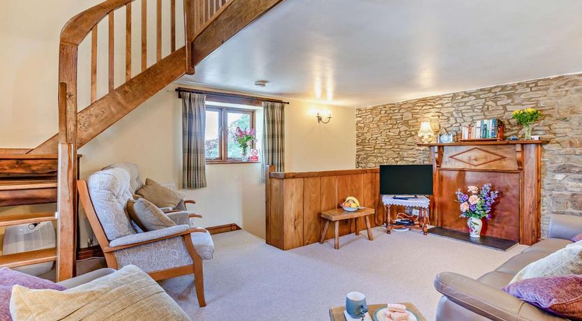 Photo of 3 Bed in Frithelstock