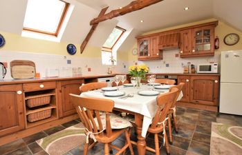 in Bideford  (HONEY) Holiday Cottage
