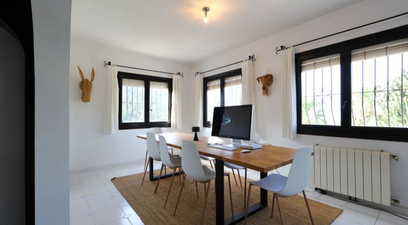 Photo of Isla Bonita