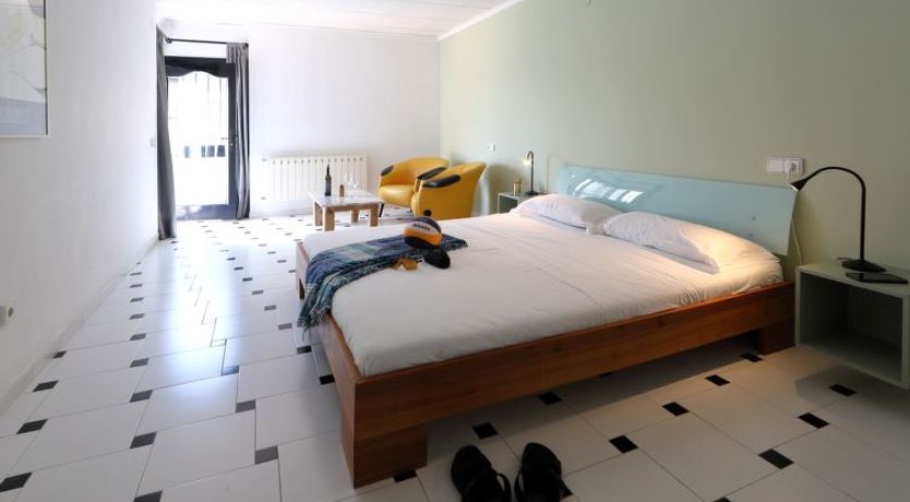 Photo of Isla Bonita