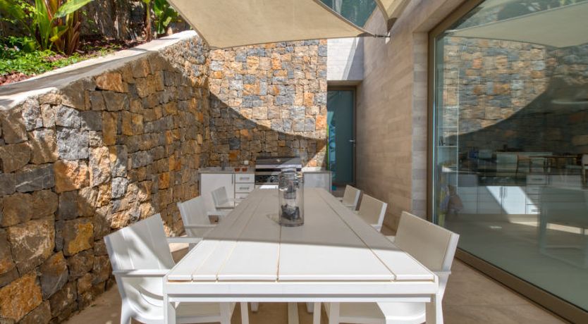 Photo of Emma on the Roc