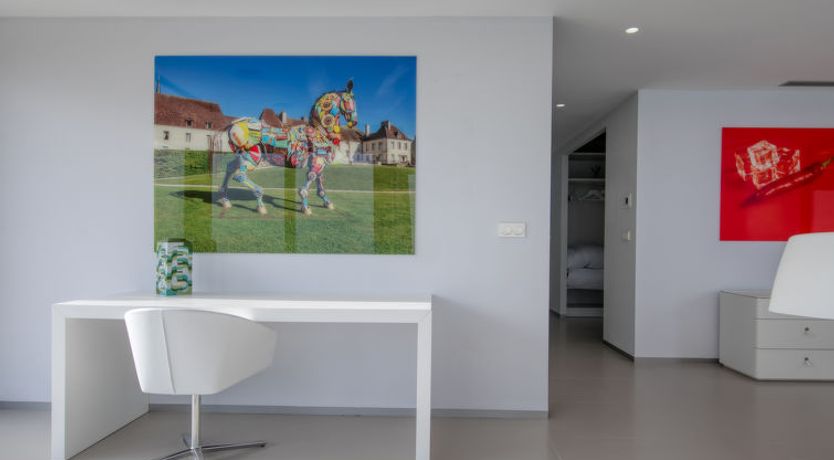 Photo of Emma on the Roc