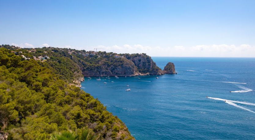 Photo of Emma on the Roc