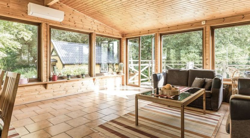 Photo of Kjuge Gula Huset