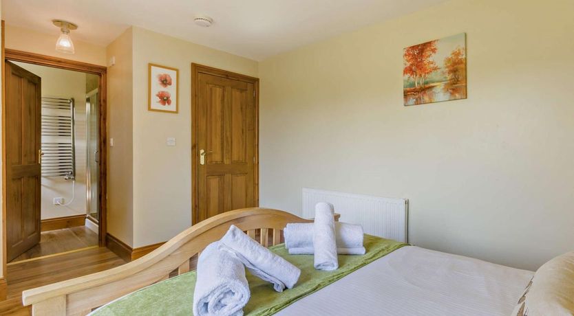 Photo of 2 Bed in South Molton