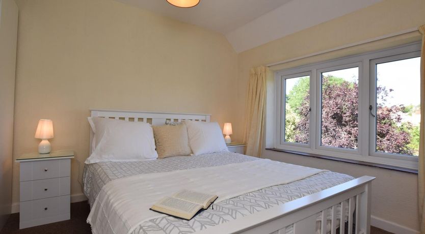 Photo of 1 Bed in Kilve