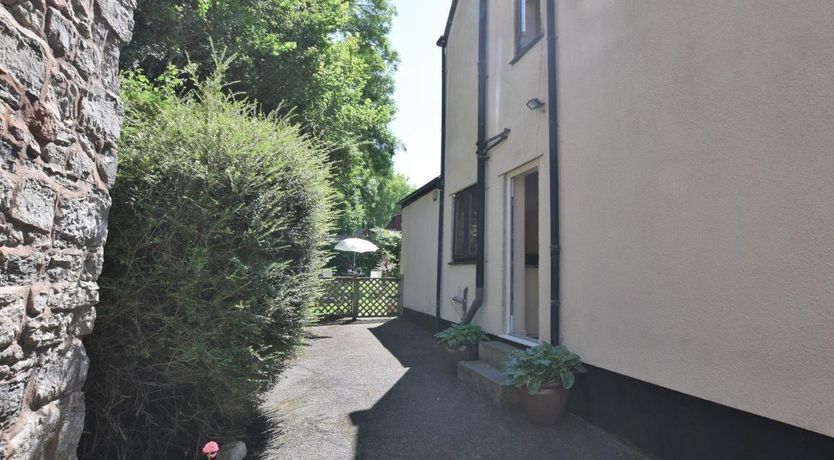 Photo of 1 Bed in Kilve