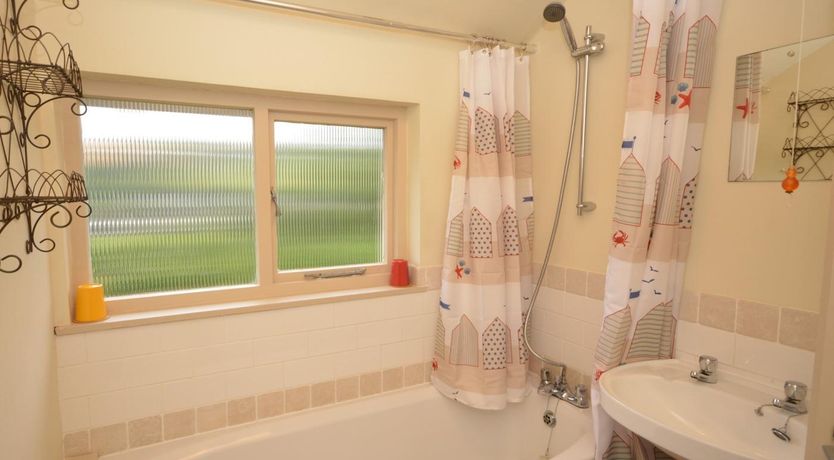 Photo of 2 Bed in Kingsbridge