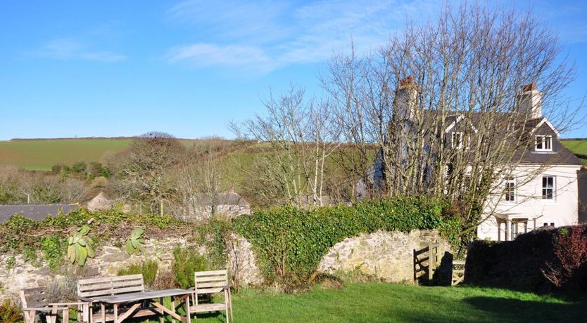 Photo of 2 Bed in Kingsbridge