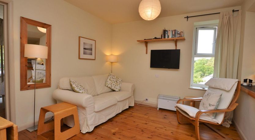 Photo of 2 Bed in Kingsbridge