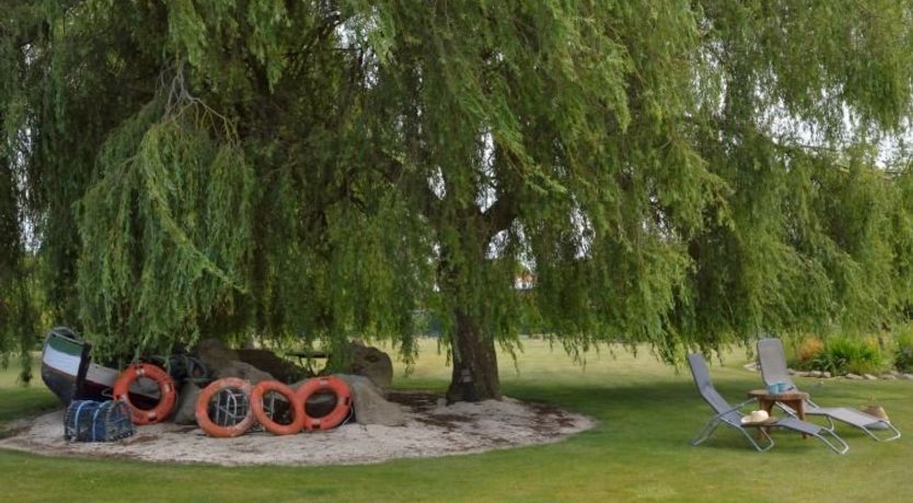 Photo of La Roseraie