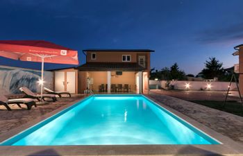 VIlla Eldina (PUL485) Holiday Home