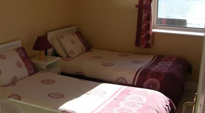 Photo of 1 Middle Ring