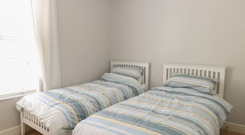 Photo of Gull's Nest