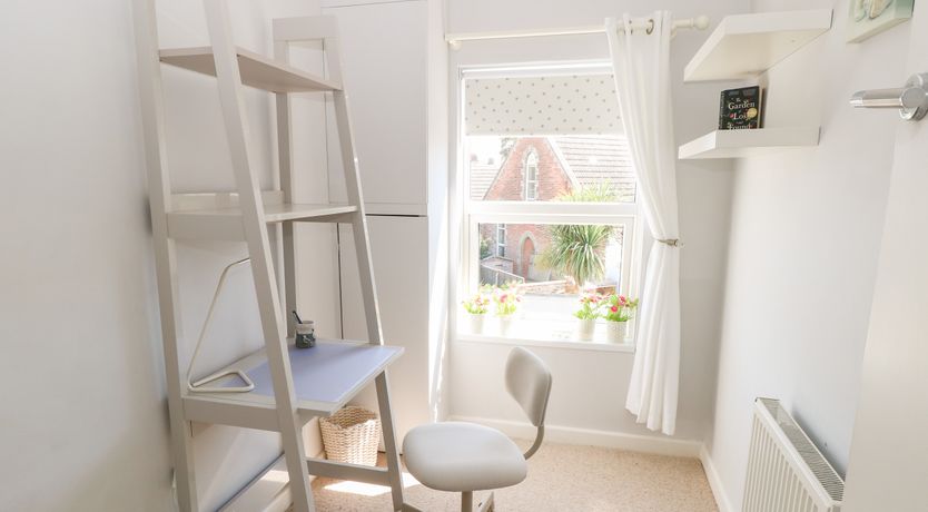 Photo of Gull's Nest