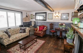 The Old Paper Shop Holiday Cottage
