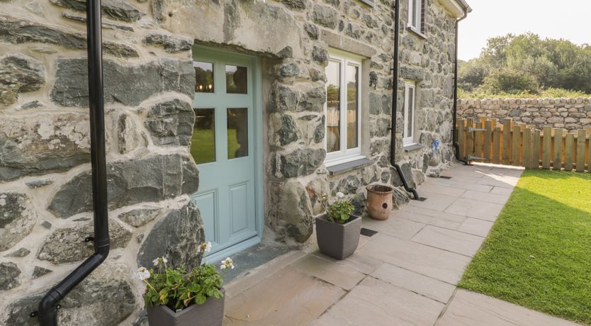 Photo of Tyn Ffynnon