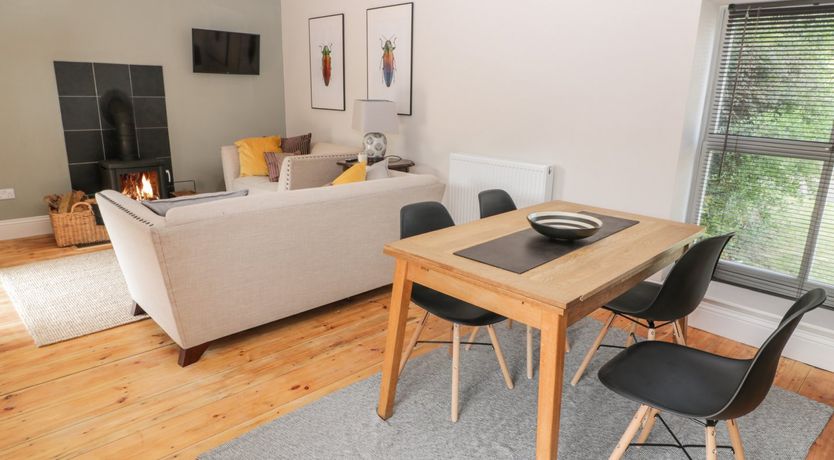 Photo of Yew Tree Cottage