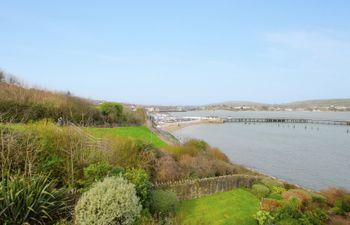 Pier View The Haven Holiday Cottage